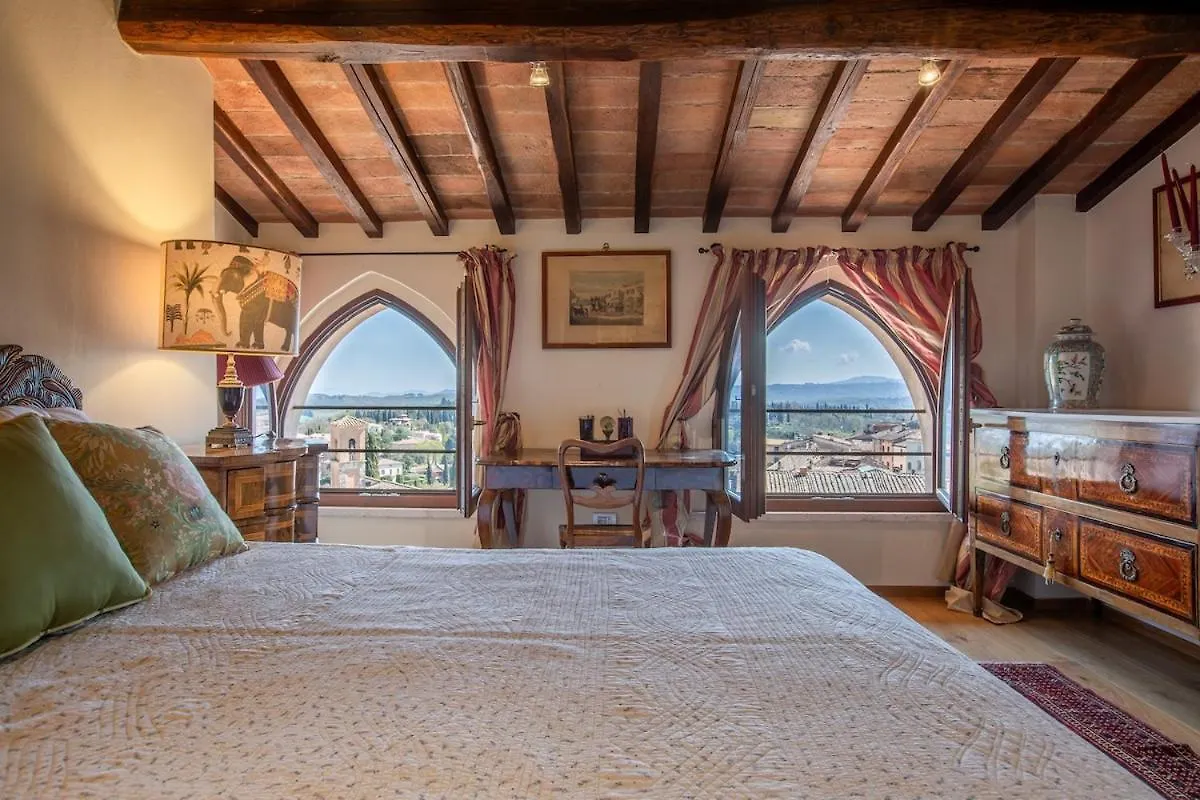 Apartament Town House Happy Life Cetona Rzym